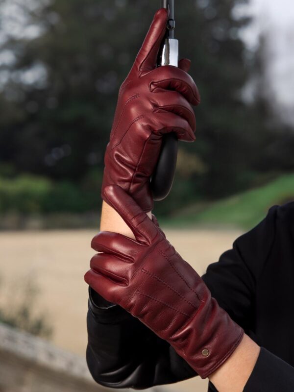 Women’s Burgundy Leather Gloves
